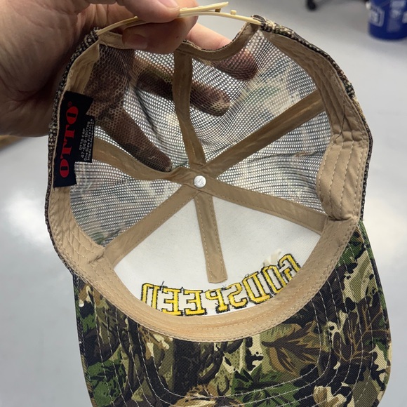 Zach Bryan Godspeed Camouflage Trucker Hat - Picture 2 of 2